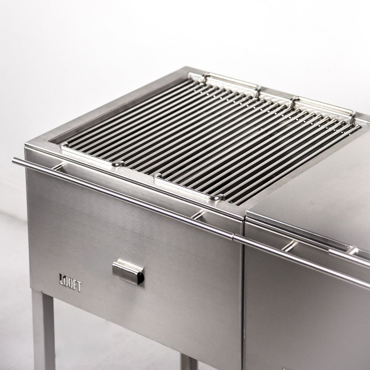 Outdoor Kitchen Charcoal Grill